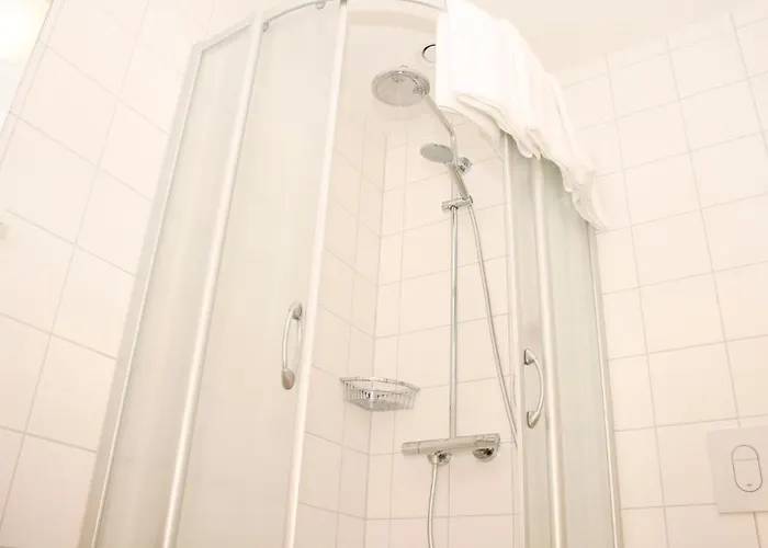 Zur Post Hotel 3*